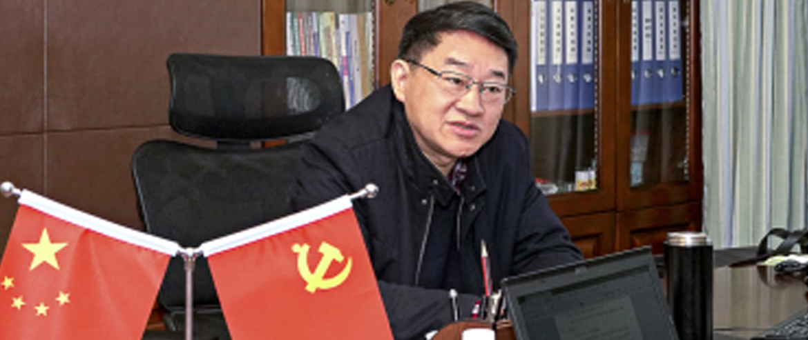 《四川日报》开年访谈——记者对话尊龙凯时集团党委书记、董事长任丁